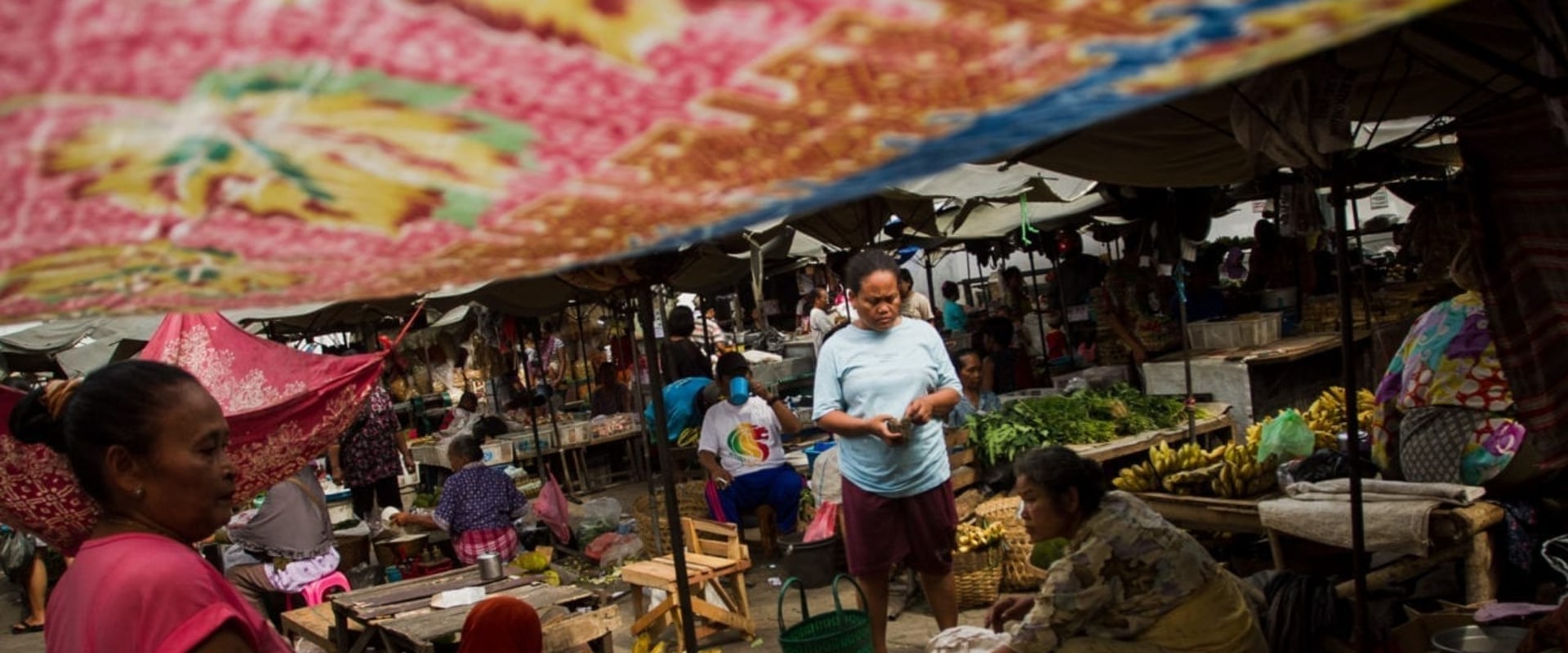 What is an example of a local market?